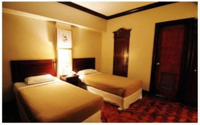 The Copa Businessman'S Hotel Μακάτι Εξωτερικό φωτογραφία